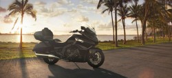 K 1600 Grand America