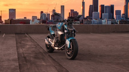 Твій персональний Dynamic Roadster